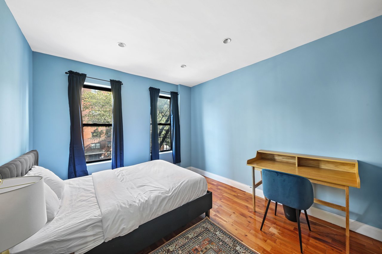 #700: East Harlem - Queen Bedroom B - 8