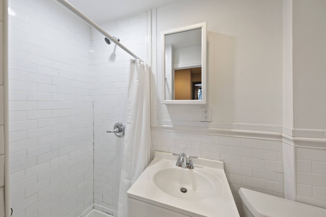 #716: East Village - Full Bedroom A - 8