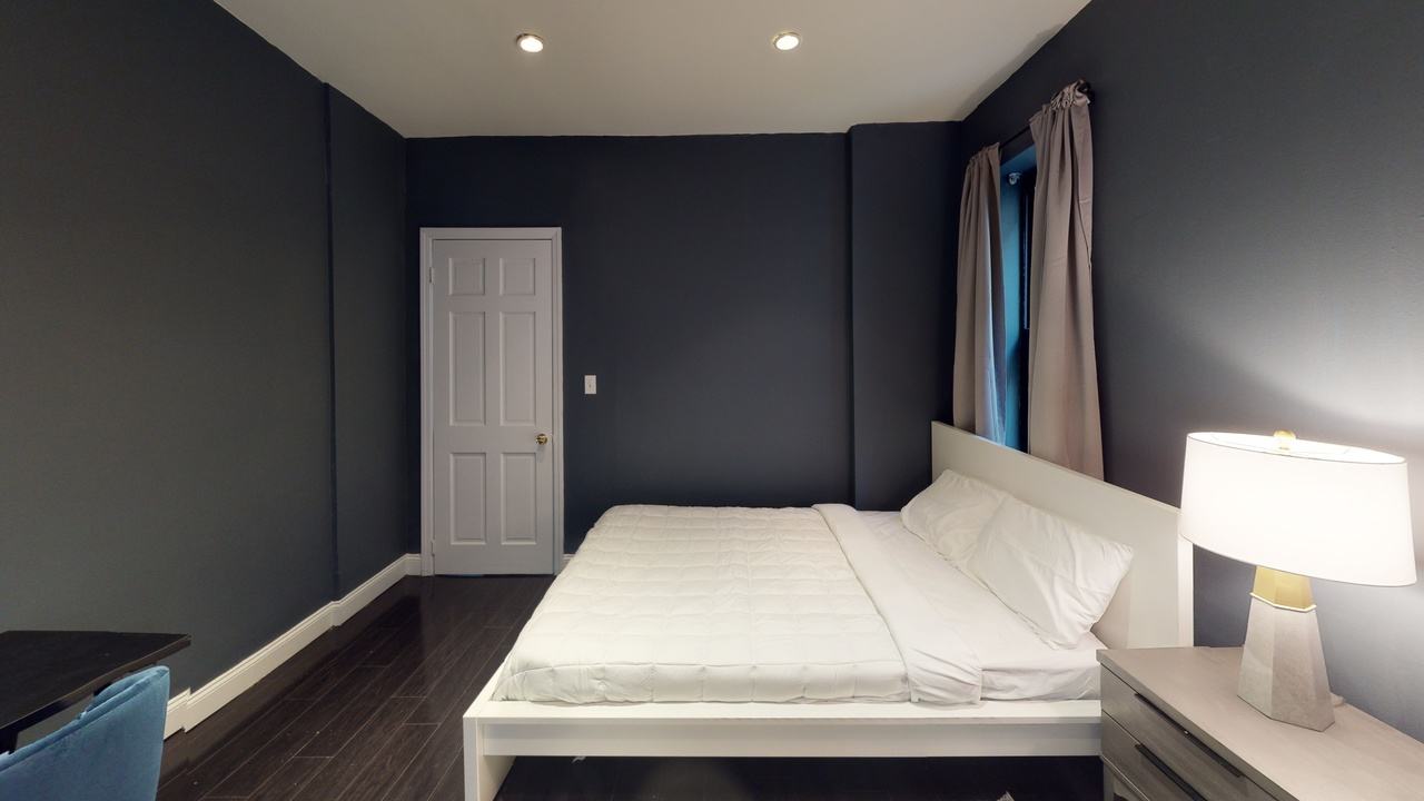 #698: East Harlem - Queen Bedroom A - 12