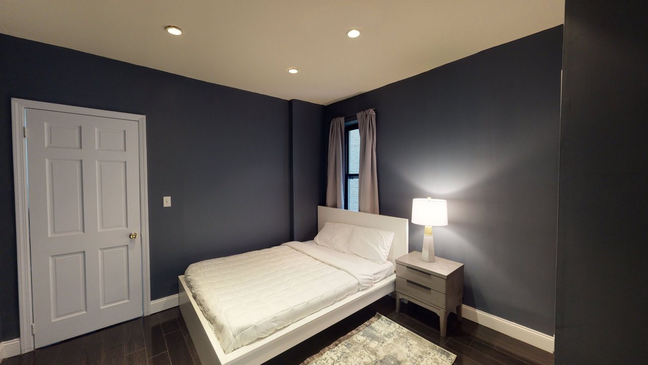#698: East Harlem - Queen Bedroom A - 13
