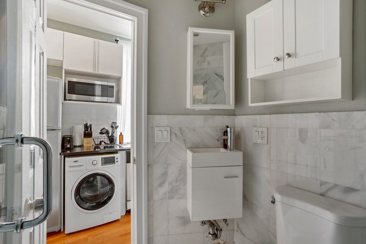 #736: Columbus Circle - Full Bedroom A - 4