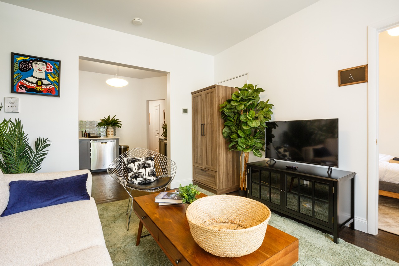 #168: Prospect Heights - Queen Bedroom 2C - 7