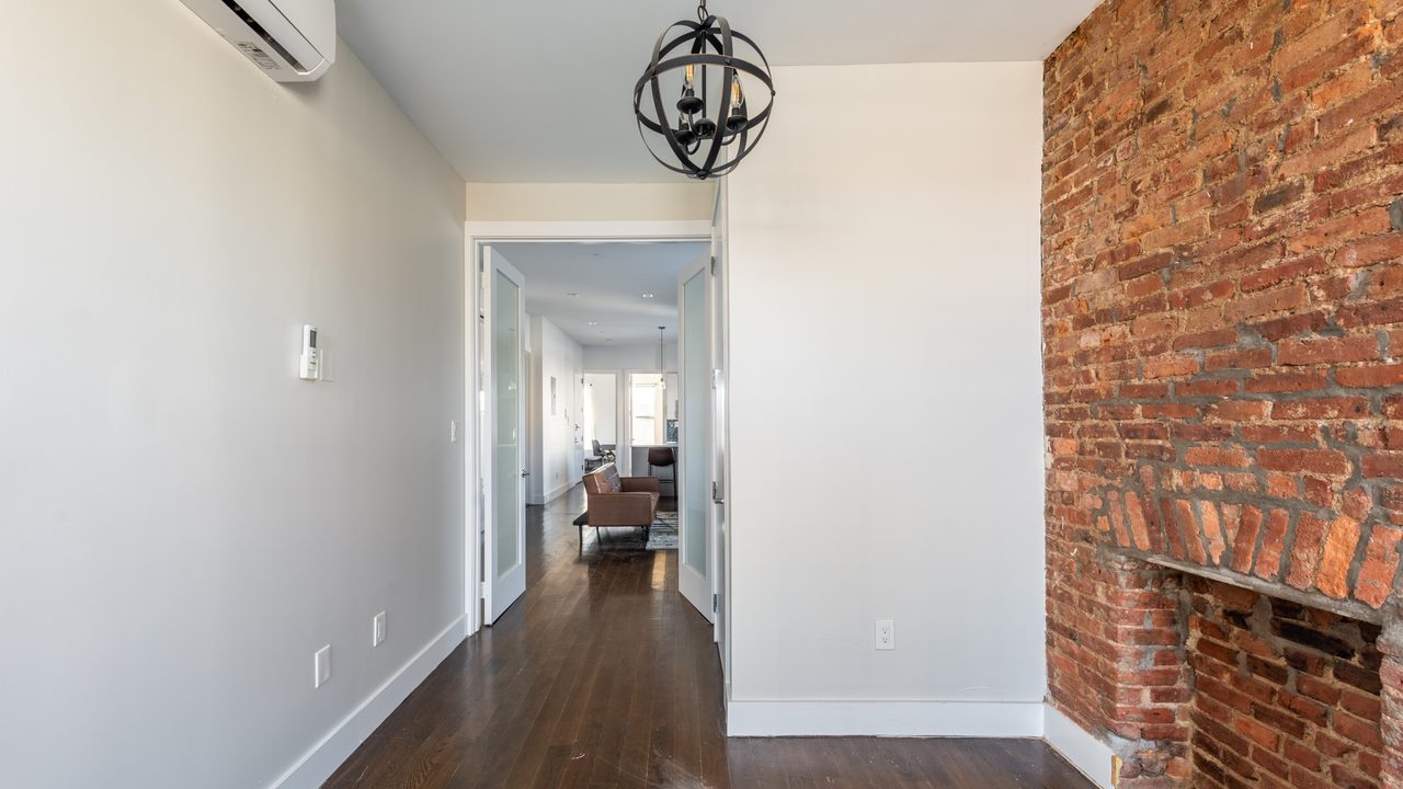 #1626: Bushwick - Full Bedroom C - 4