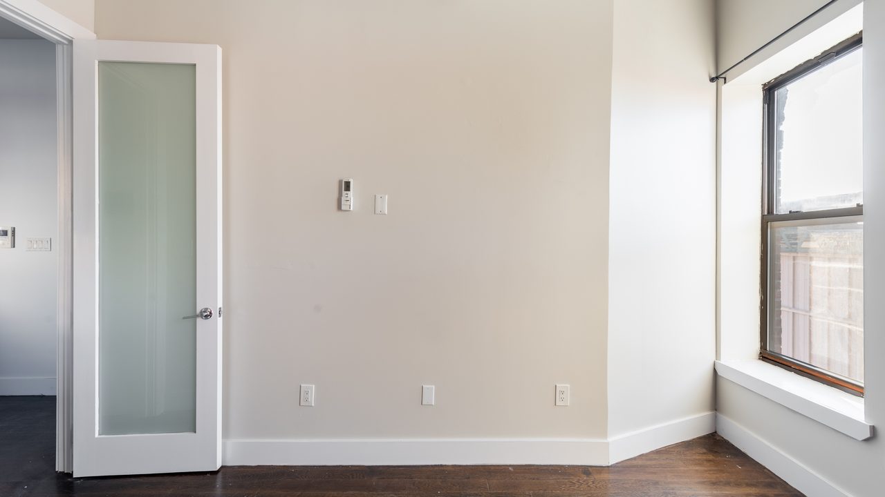 #1626: Bushwick - Full Bedroom B - 4