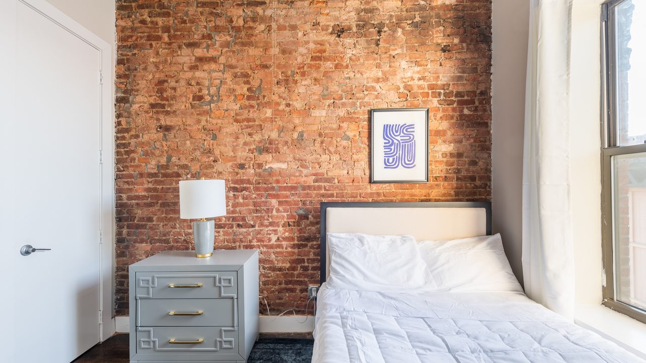 #1626: Bushwick - Full Bedroom A - 2