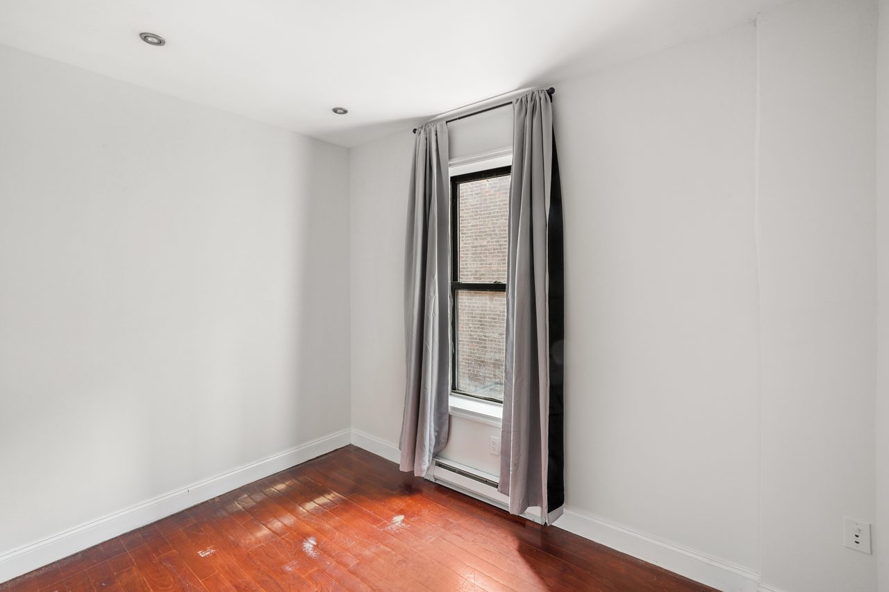 #786: Upper West Side - Full Bedroom A - 2