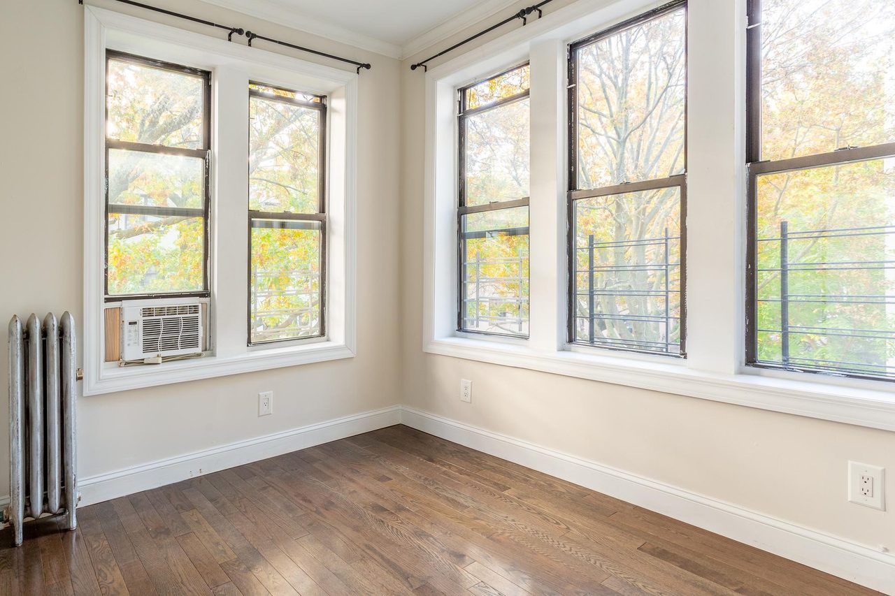 #1609: Astoria - Full Bedroom C - 2