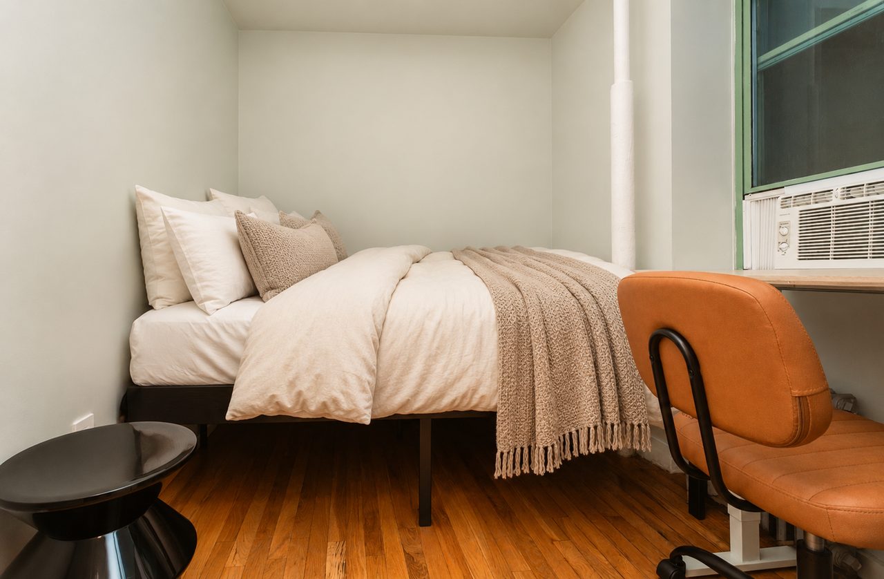 #904: Columbus Circle - 1 Bedroom (Full) - 2