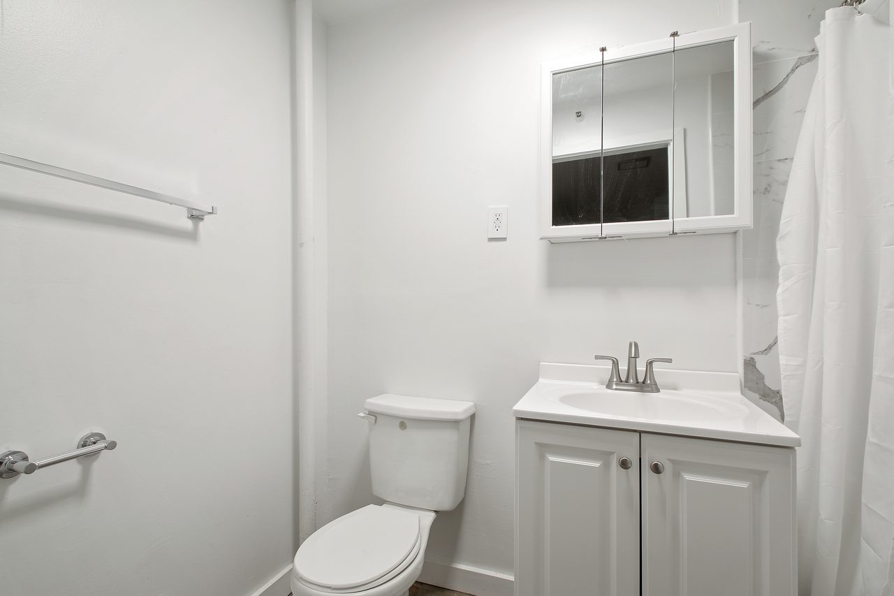 #904: Columbus Circle - 1 Bedroom (Full) - 6