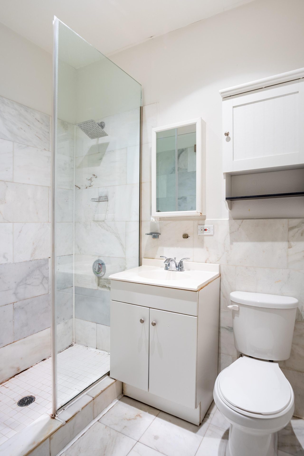 #556: East Village - 1 Bedroom (Queen) - #556: East Village - Gallery - 7