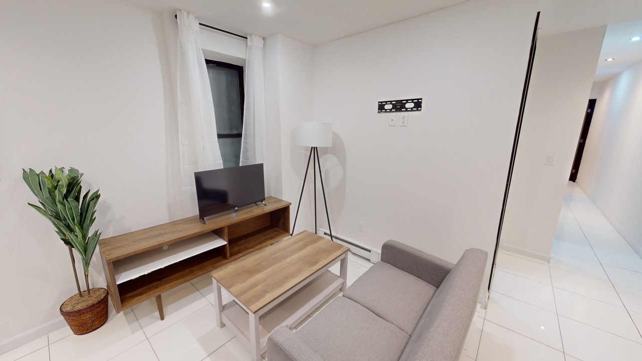 #1791: Upper West Side - Queen Bedroom E - #1791: Upper West Side - Gallery - 1