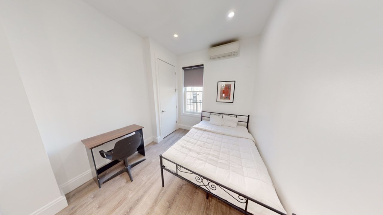 #1736: Greenpoint - Full Bedroom C - 8