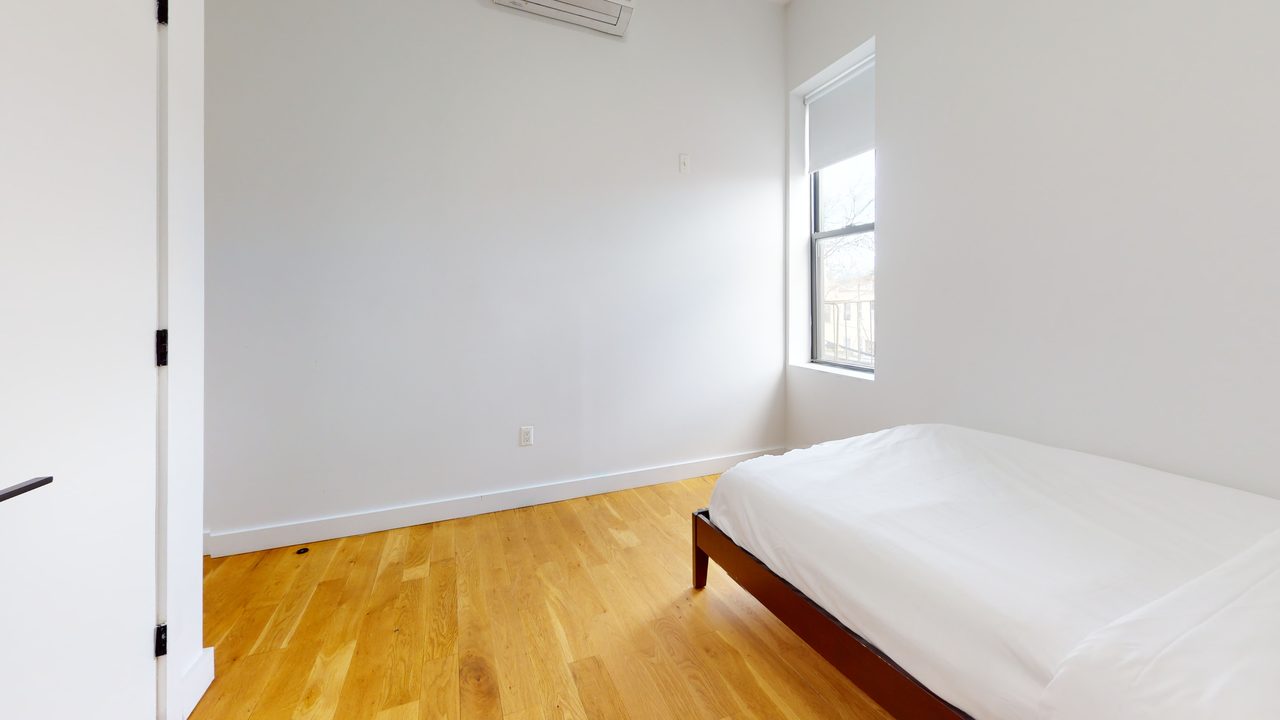#1408: Ridgewood - Full Bedroom C (Furnished Only) - 10