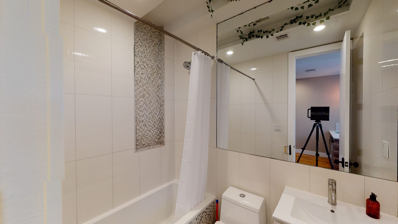 #1290: Bedford-Stuyvesant - Full Bedroom D - 6
