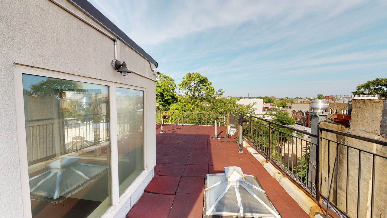 #1290: Bedford-Stuyvesant - Full Bedroom D - 4