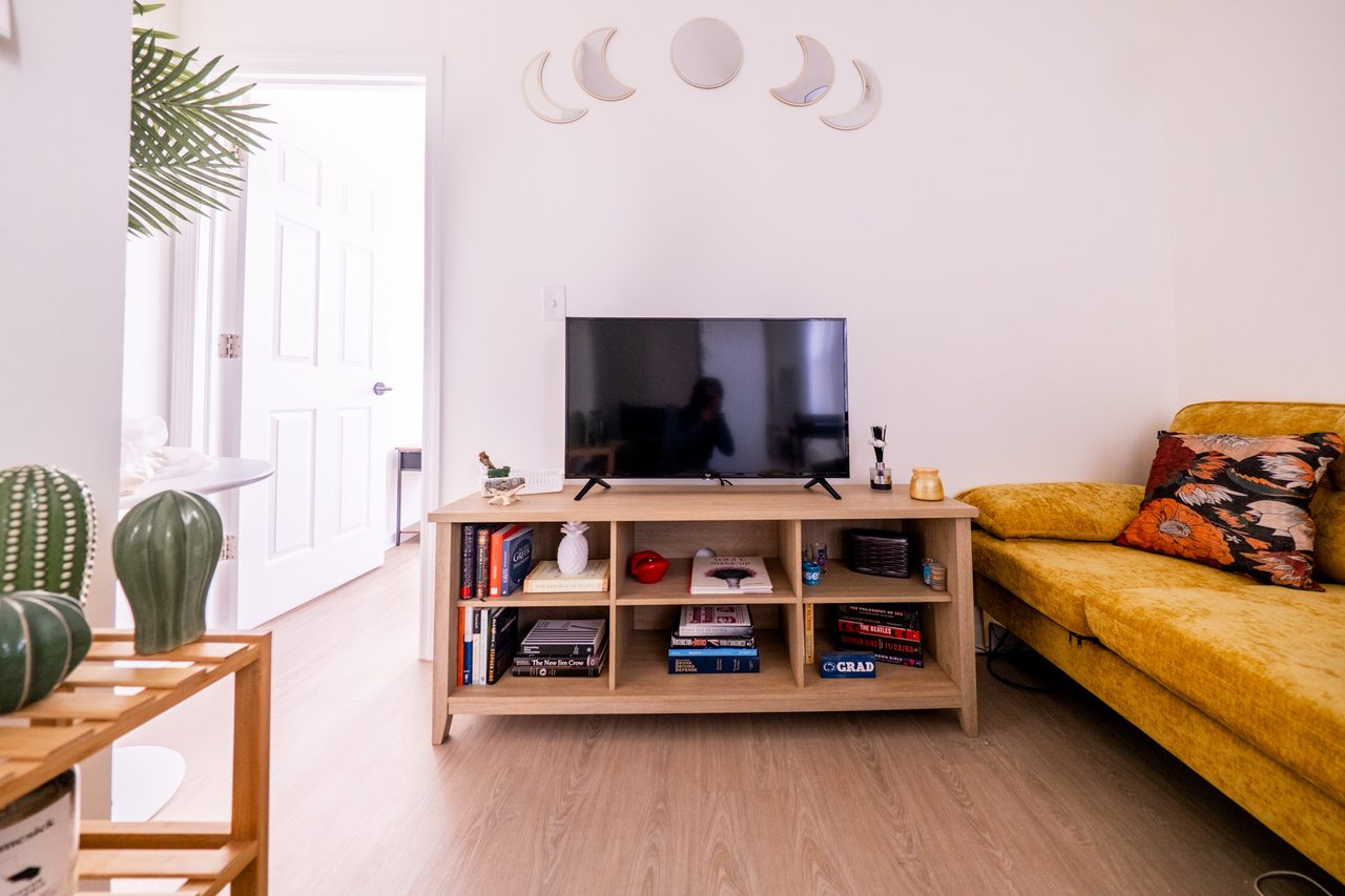 #1807: Bushwick - Queen Bedroom B - #1807: Bushwick - Gallery - 9