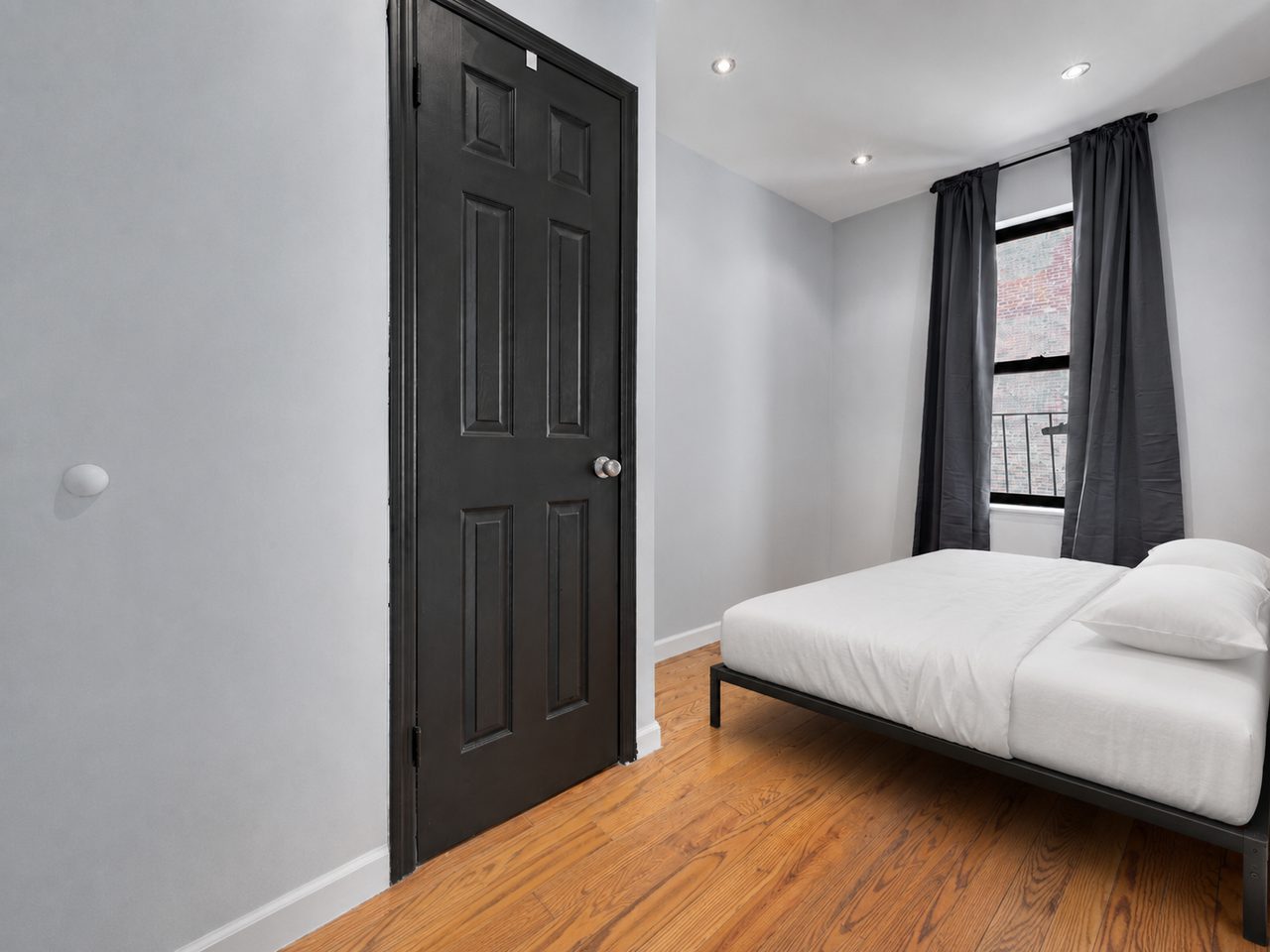 #763: Upper West Side - Twin Bedroom D - 12