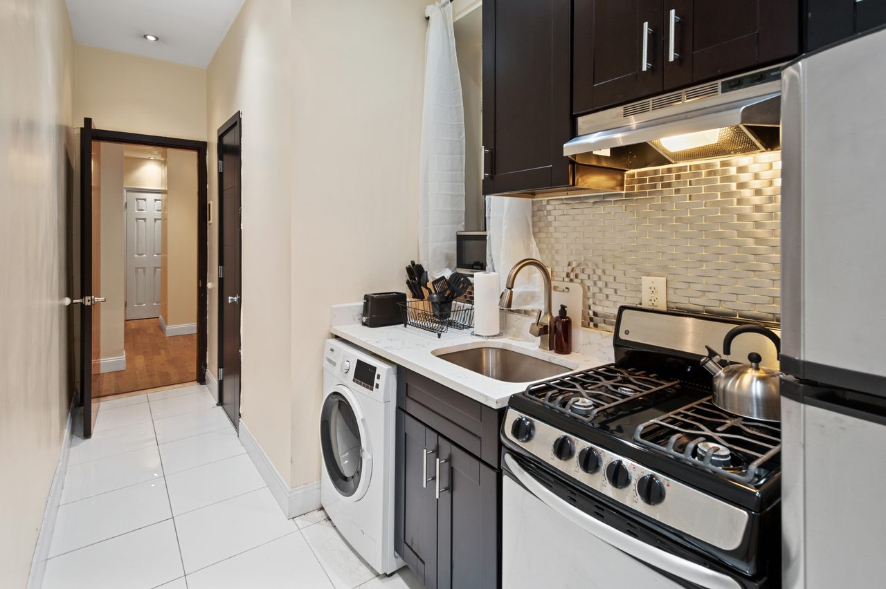 #792: Upper West Side - Full Bedroom B - #792: Upper West Side - Gallery - 6