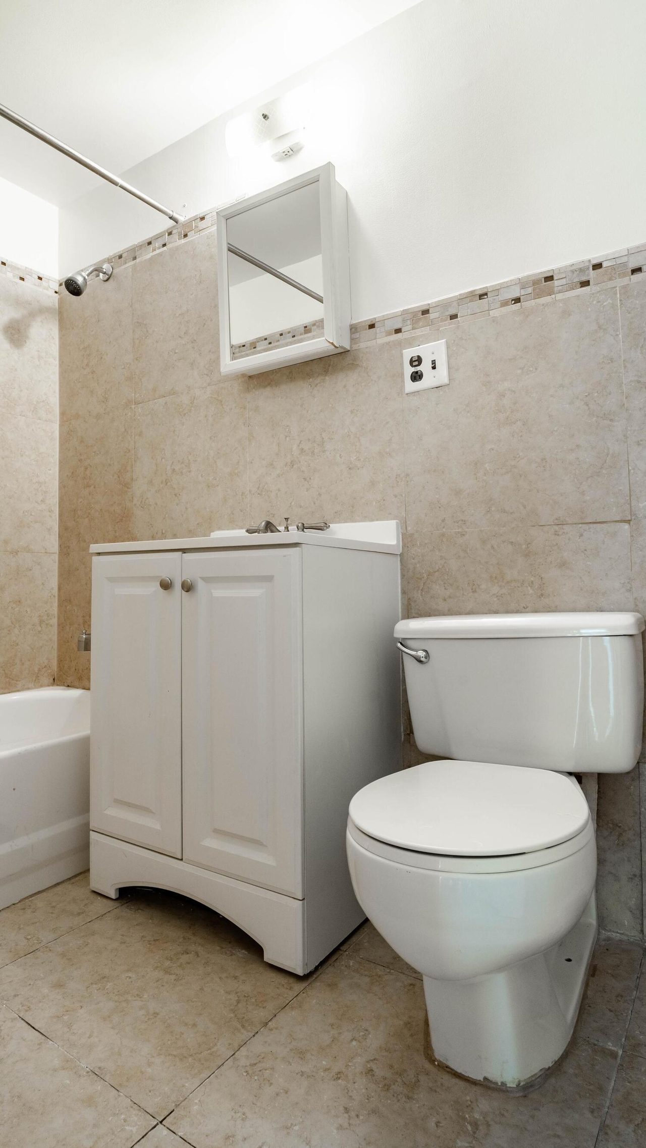 #1218: Hell's Kitchen - 1 Bedroom (Full) - #1218: Hell's Kitchen - Gallery - 8