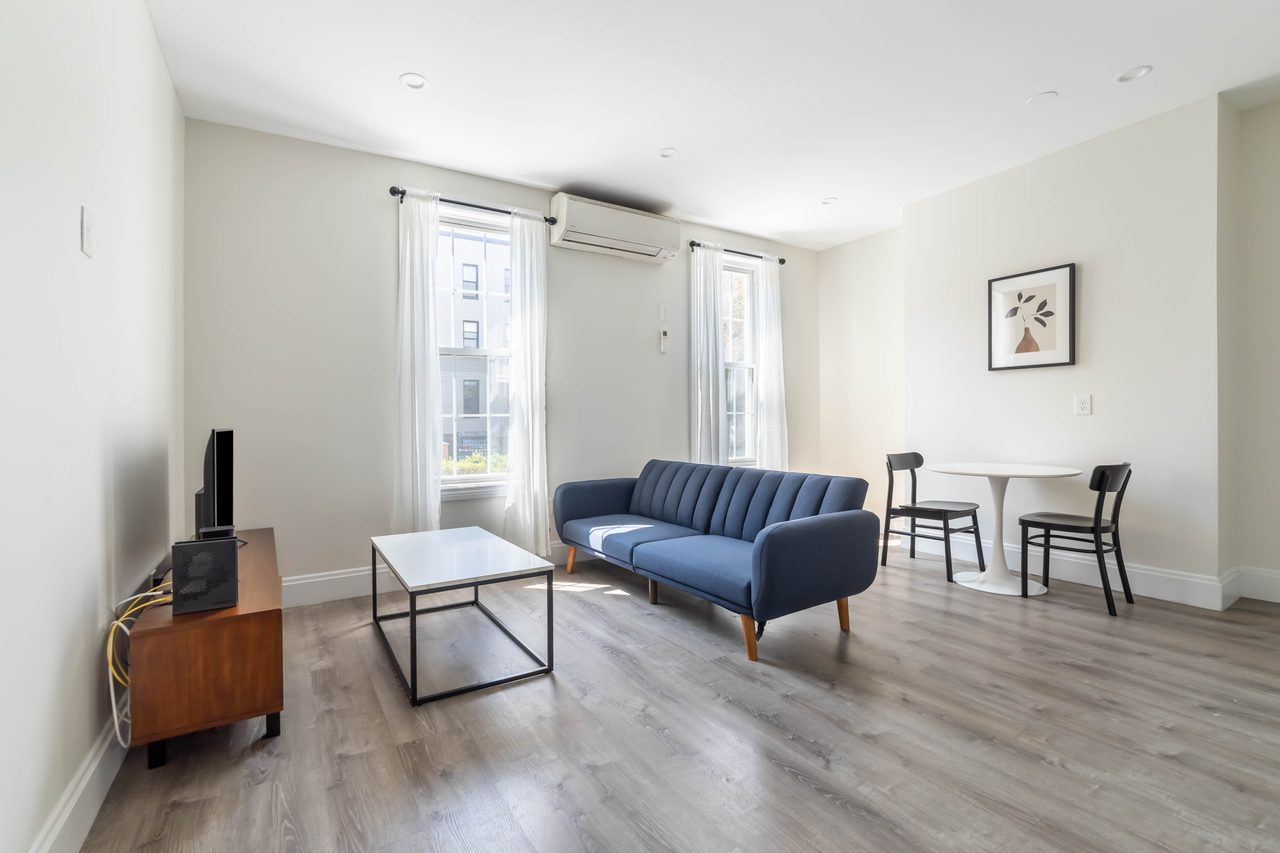 #1423: Greenpoint - Full Bedroom B - #1423: Greenpoint - Gallery - 4