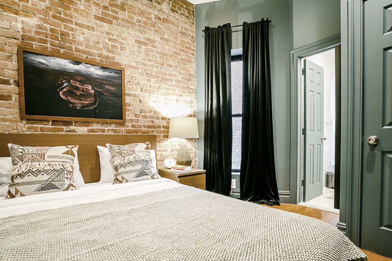 #200: Upper West Side - Queen Bedroom A W/Private Bathroom - 9