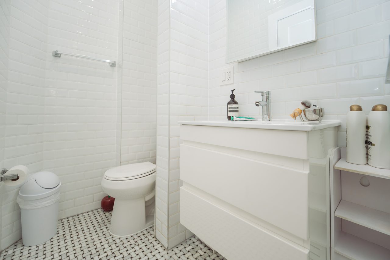 #683: Columbus Circle - 1 Bedroom (Queen) - 4