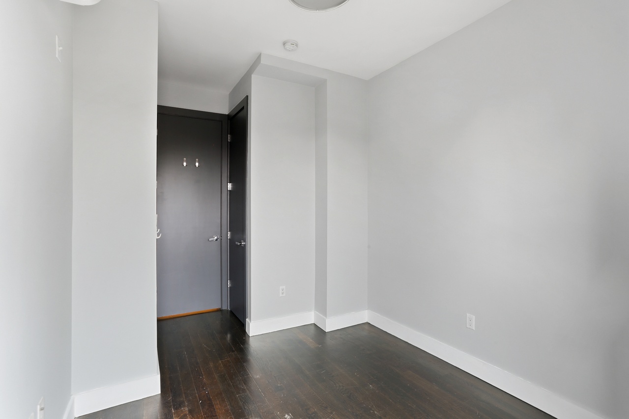 #733: Bedford-Stuyvesant - Full Bedroom C - 3