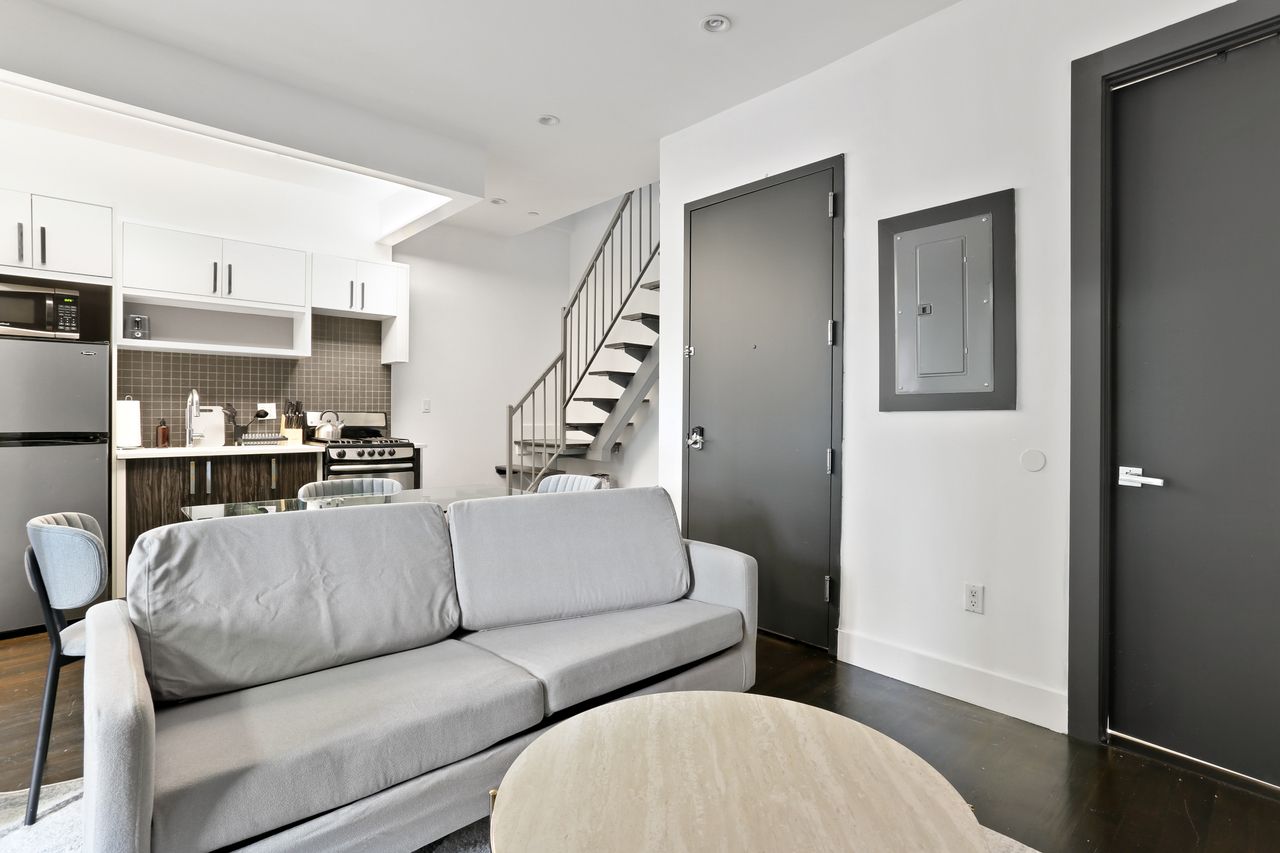 #733: Bedford-Stuyvesant - Full Bedroom C - 6