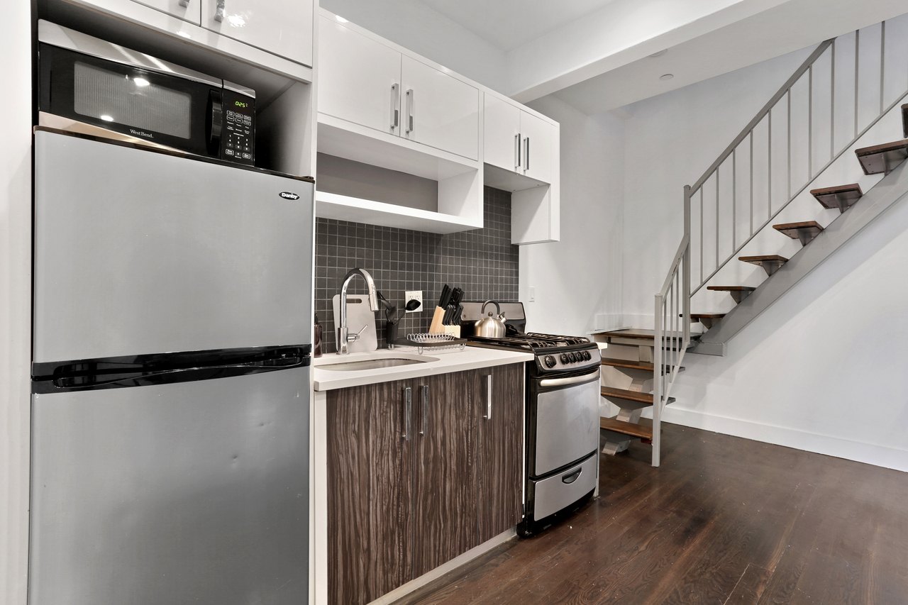 #733: Bedford-Stuyvesant - Full Bedroom A - 9