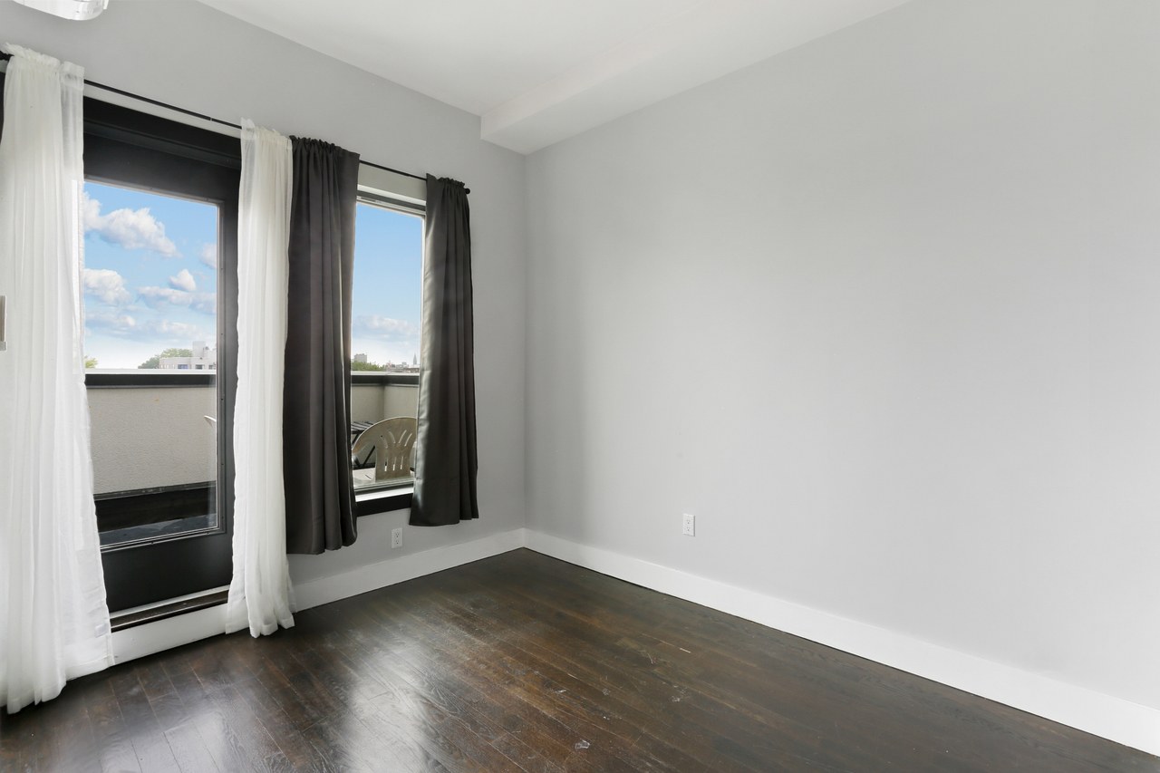 #733: Bedford-Stuyvesant - Full Bedroom D - 4