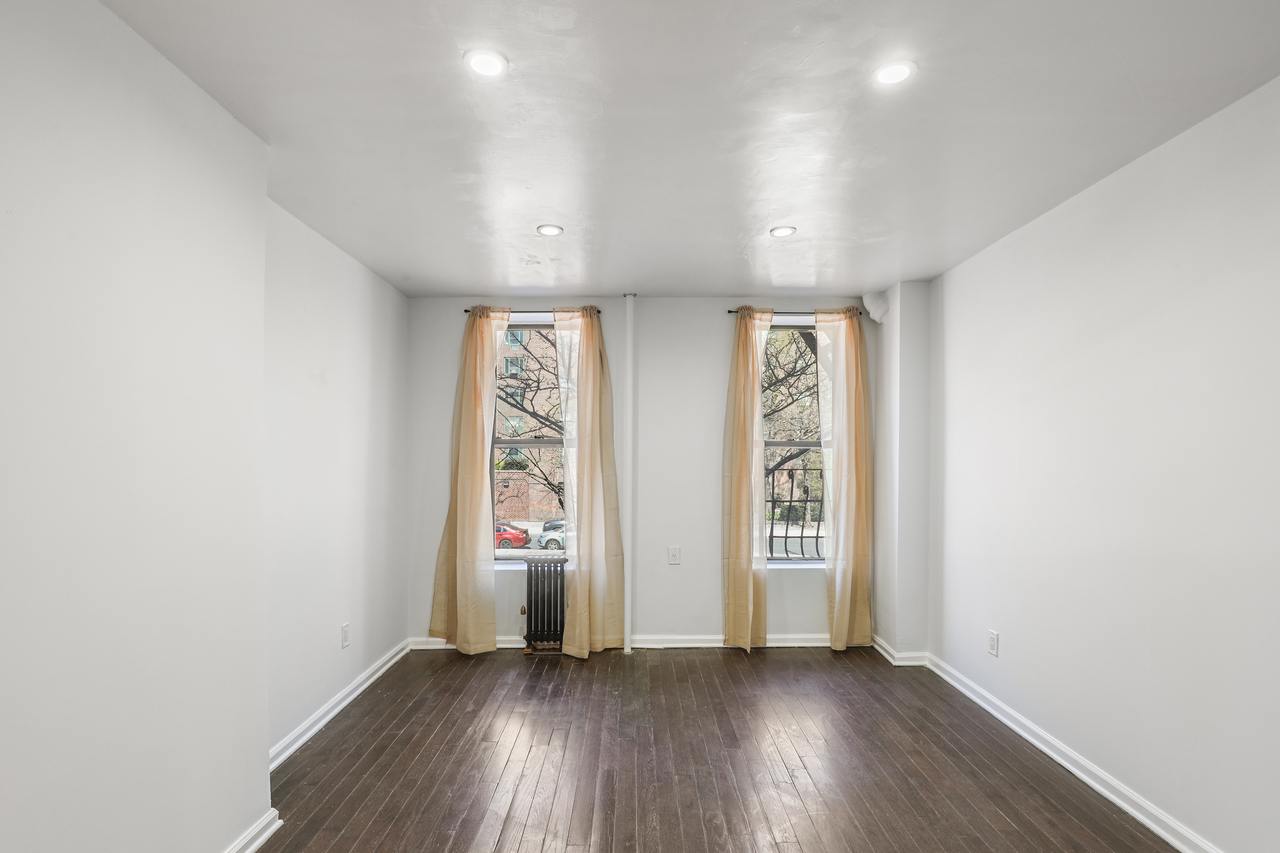 #398: East Village - Studio (Full) - 2