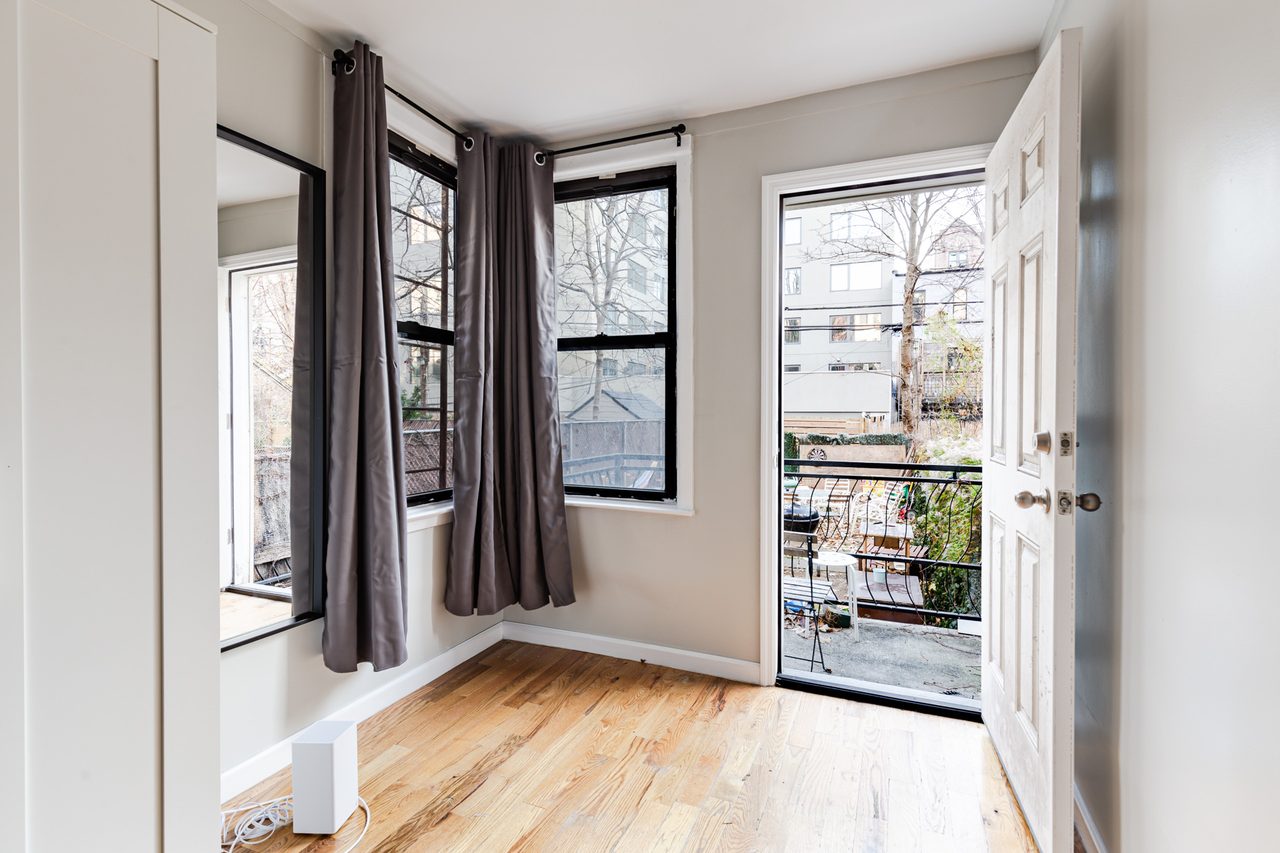 #1570: Prospect Lefferts Gardens - Full Bedroom B - 5