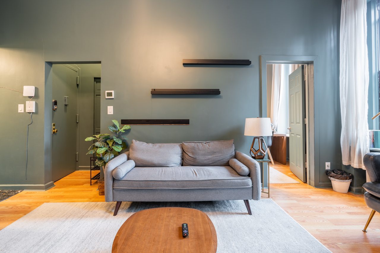  #135: Hell's Kitchen - 1 Bedroom (Full)  -  #135: Hell's Kitchen  - Gallery -  21