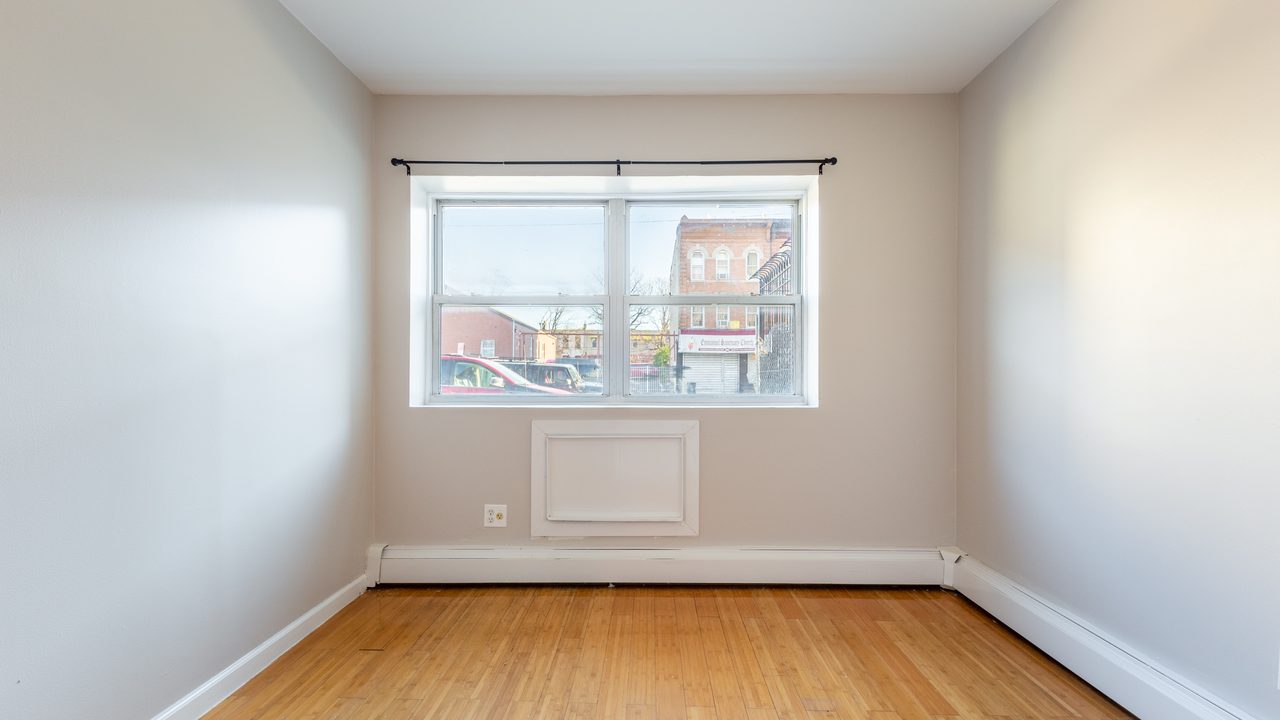 #1646: Flatbush - Full Bedroom B - 3