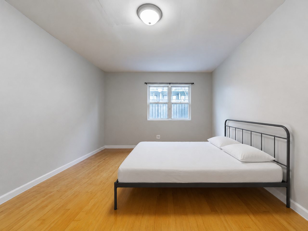 #1646: Flatbush - Queen Bedroom D W/ Private Bathroom - 18