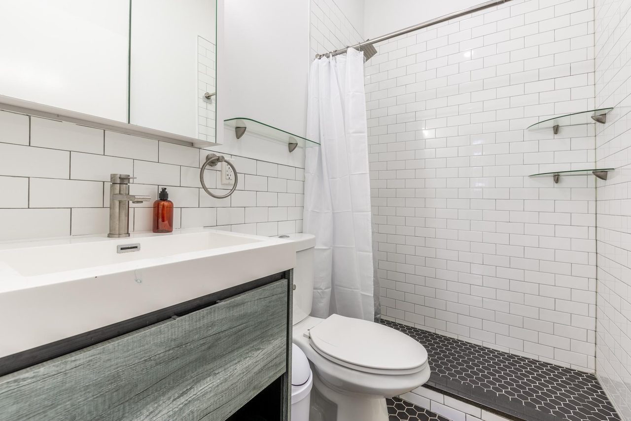 #1466: Ridgewood - Full Bedroom D - 8