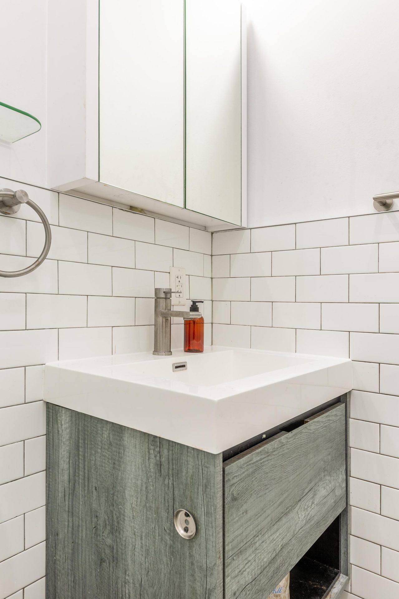 #1466: Ridgewood - Full Bedroom C - 11