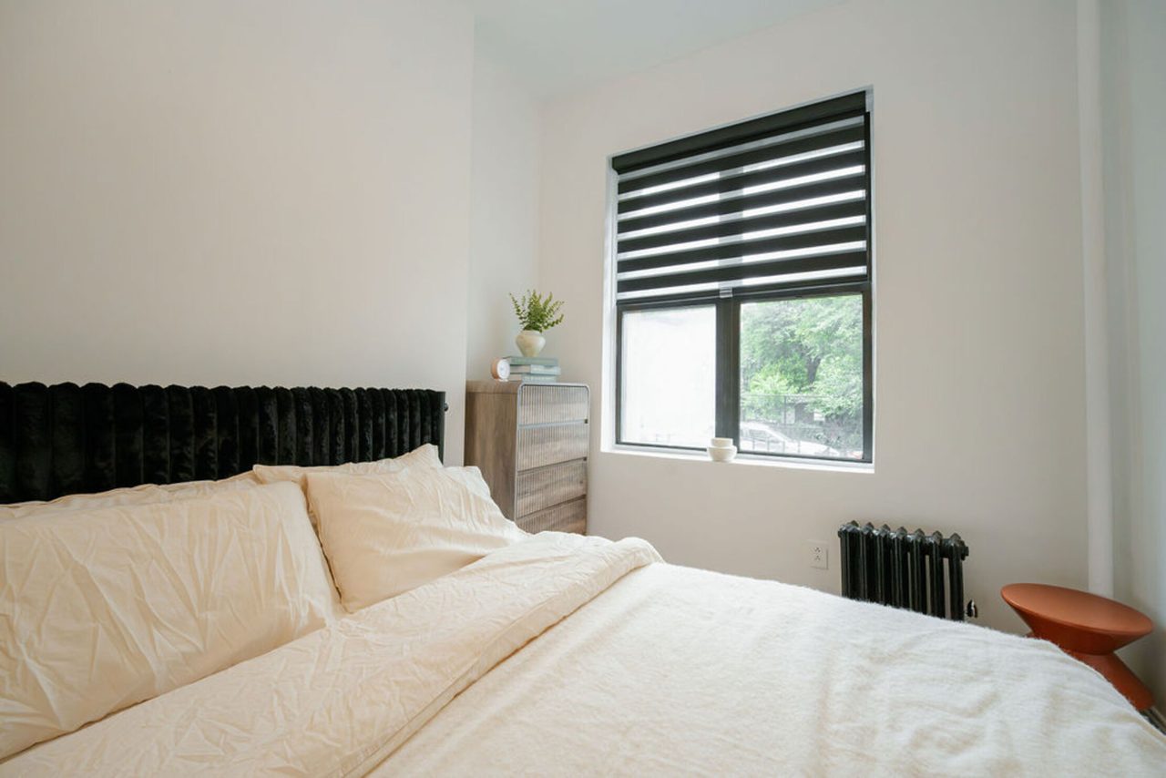 #842: East Village - 1 Bedroom (Full) - 1