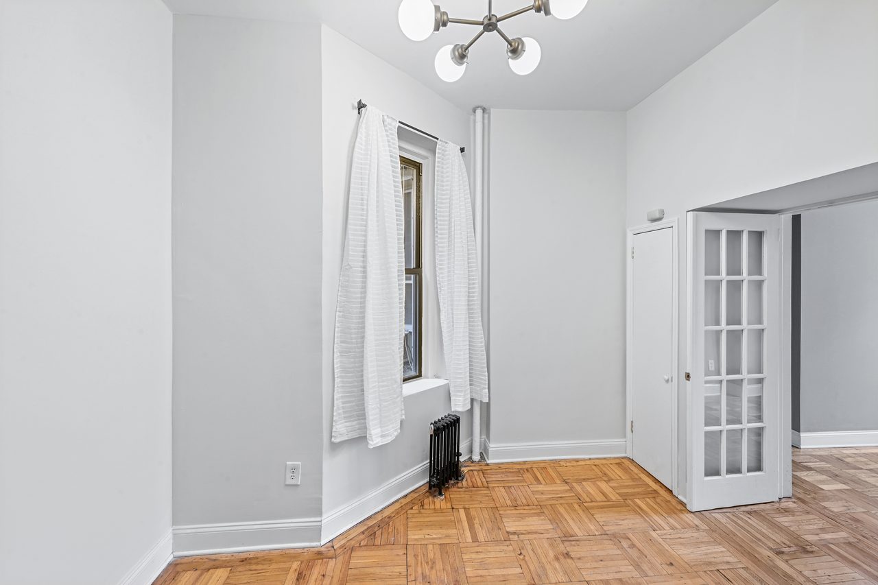 #842: East Village - 1 Bedroom (Full) - #842: East Village - Gallery - 14