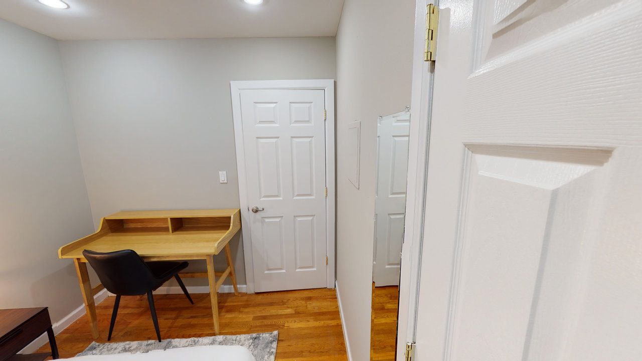 #560: East Village - Full Bedroom A - 9