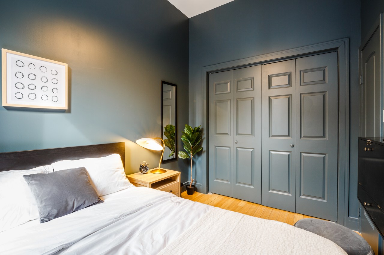 #102: West Harlem - Full Bedroom 2C  -  #102: West Harlem  - Gallery -  2