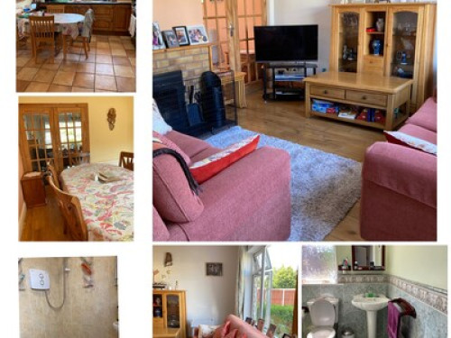 Airy Double Room on City Bus Route