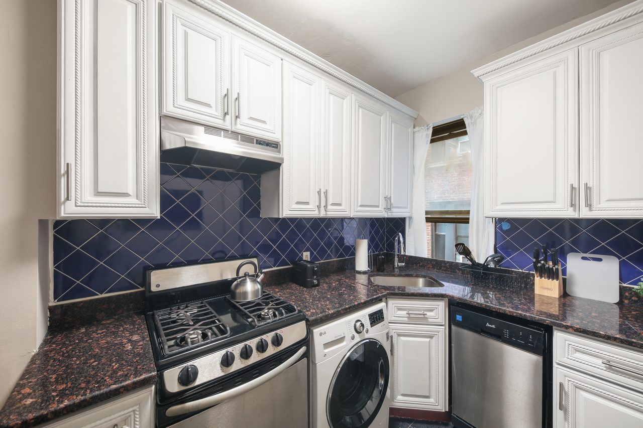  #760: Upper West Side - Full Bedroom С  -  #760: Upper West Side  - Gallery -  7