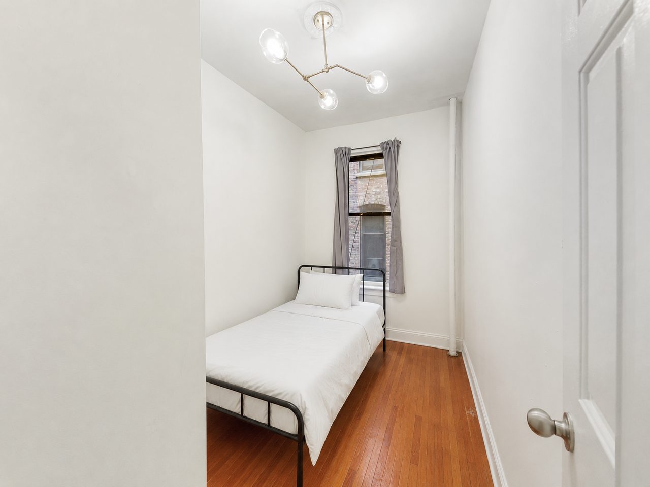 #760: Upper West Side - Full Bedroom С - 7
