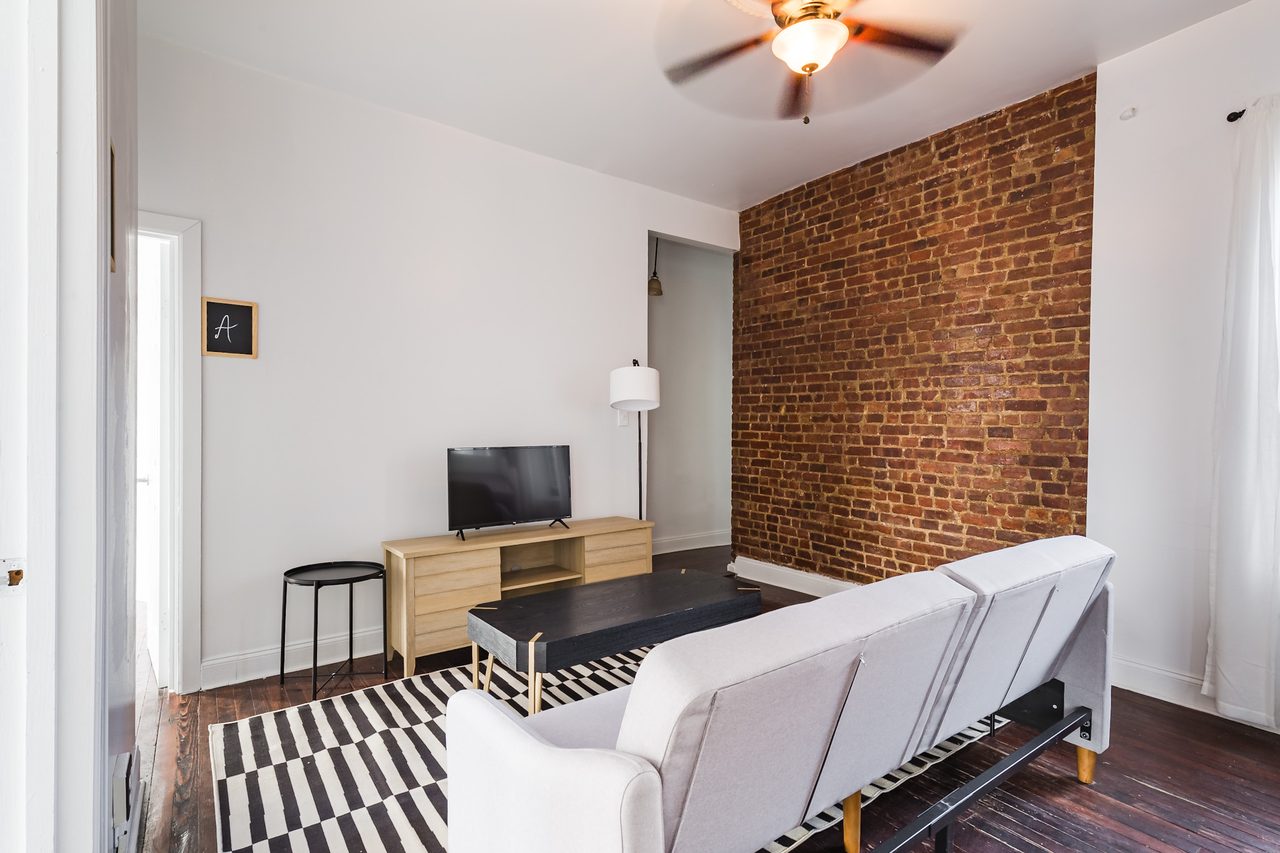  #1682: Central Harlem - Full Bedroom A  -  #1682: Central Harlem  - Gallery -  6