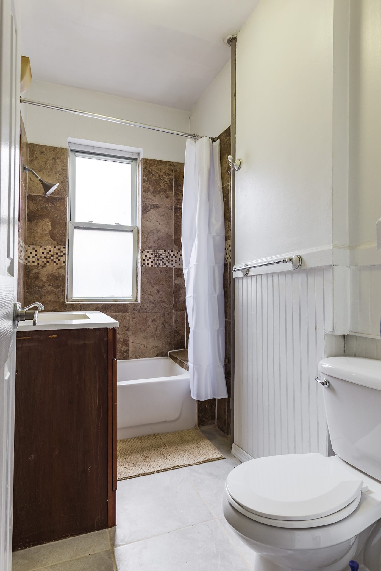 #1682: Central Harlem - Queen Bedroom C - #1682: Central Harlem - Gallery - 6