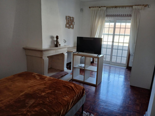 Amazing Double Bedroom close to Coimbra Superior School of Education