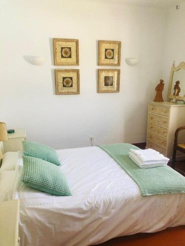 Happiness 3 Bedroom House with a swimming pool close to International School Of Palmela