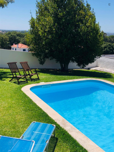Happiness 3 Bedroom House with a swimming pool close to International School Of Palmela - Gallery - 5