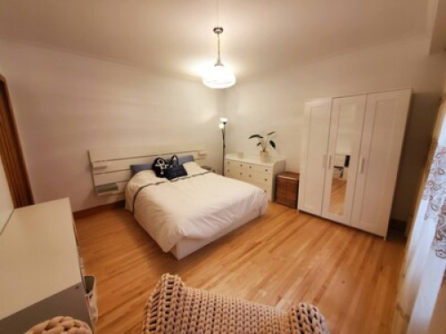 2 bedrooms for students and young people 